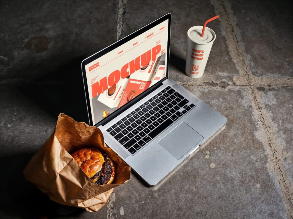 Macnook-mockup-strategia